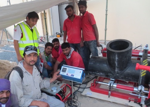355MM Hidrolik CNC Mesin Las HDPE 110V Dengan Data Logger 270 Derajat